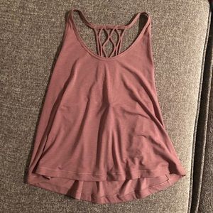 Lululemon tank 4